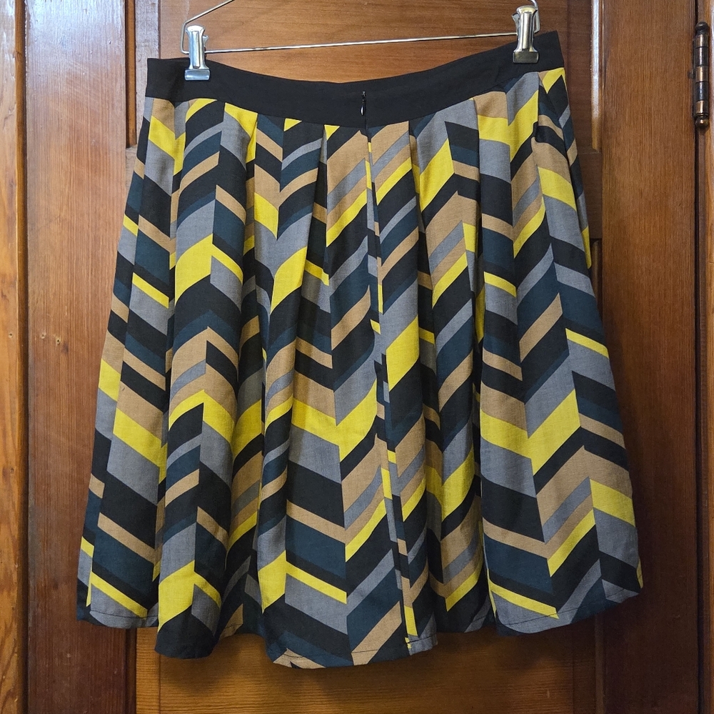 NWT Relished Pleated Chevron Print Skirt - Yellow, Gray & Black Sz XL - Picture 11 of 15